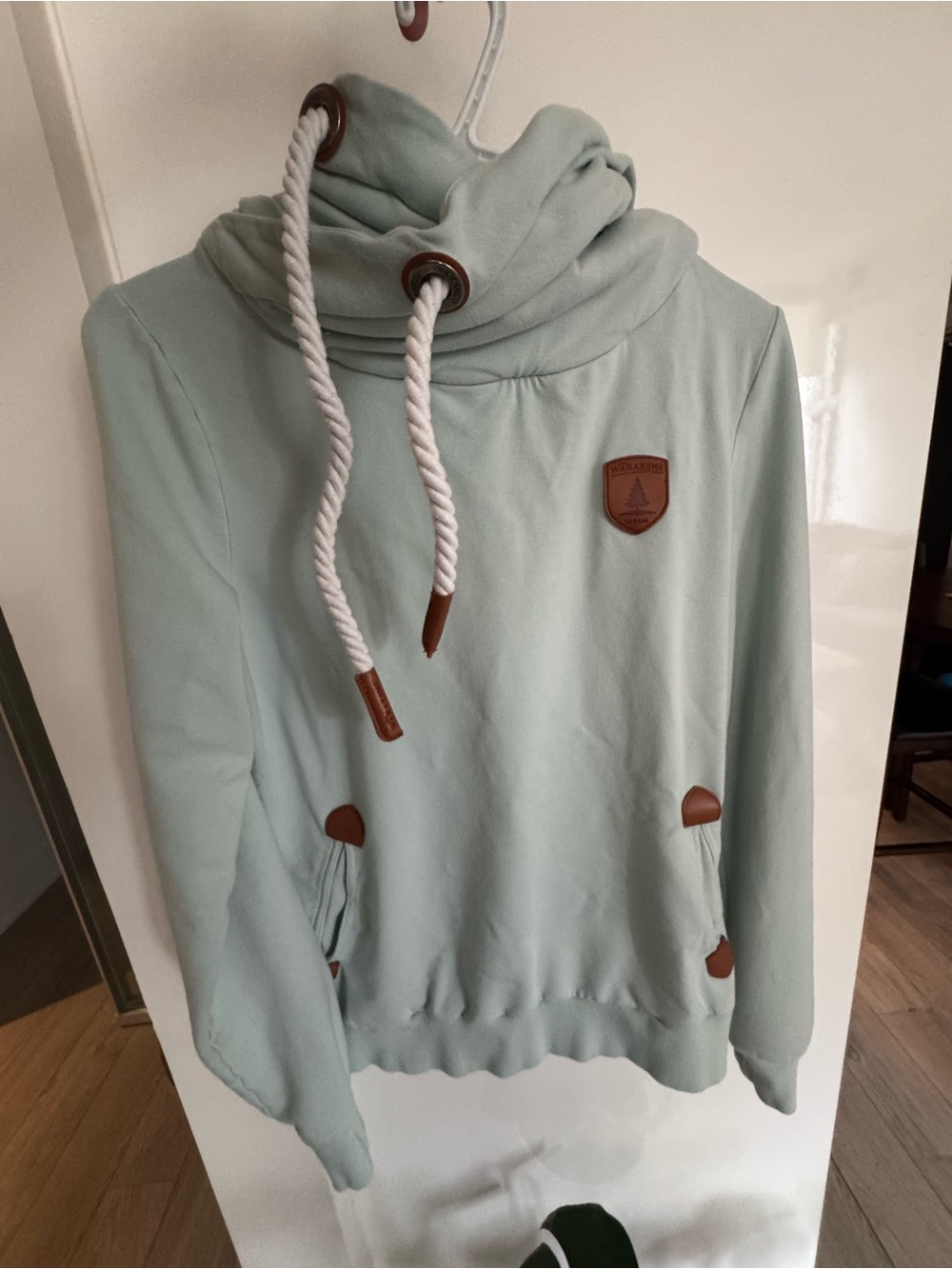 Wanakome Hoodie